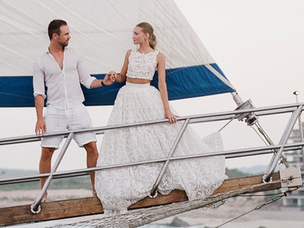 How To Dress For A Destination Beach Wedding